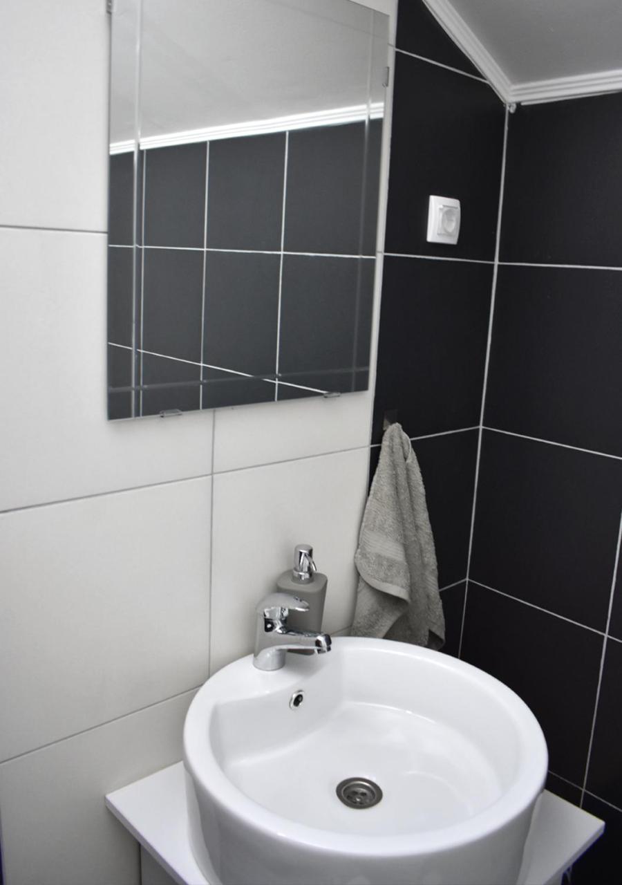 Apartmani Becicherecul Mare Exterior foto